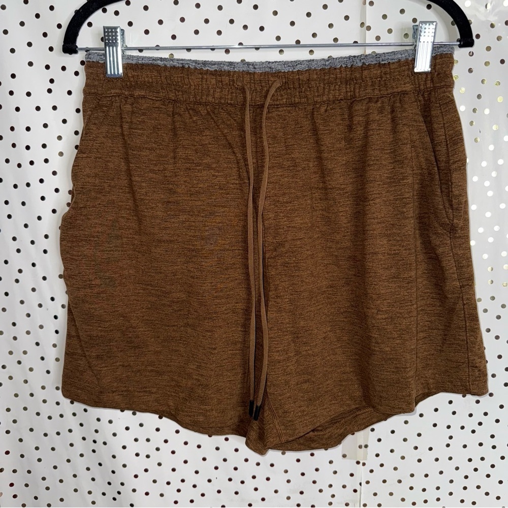 chubbies Men's Athletic Shorts in Brown Heather
